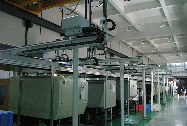 Plastic Injection Molding Machines